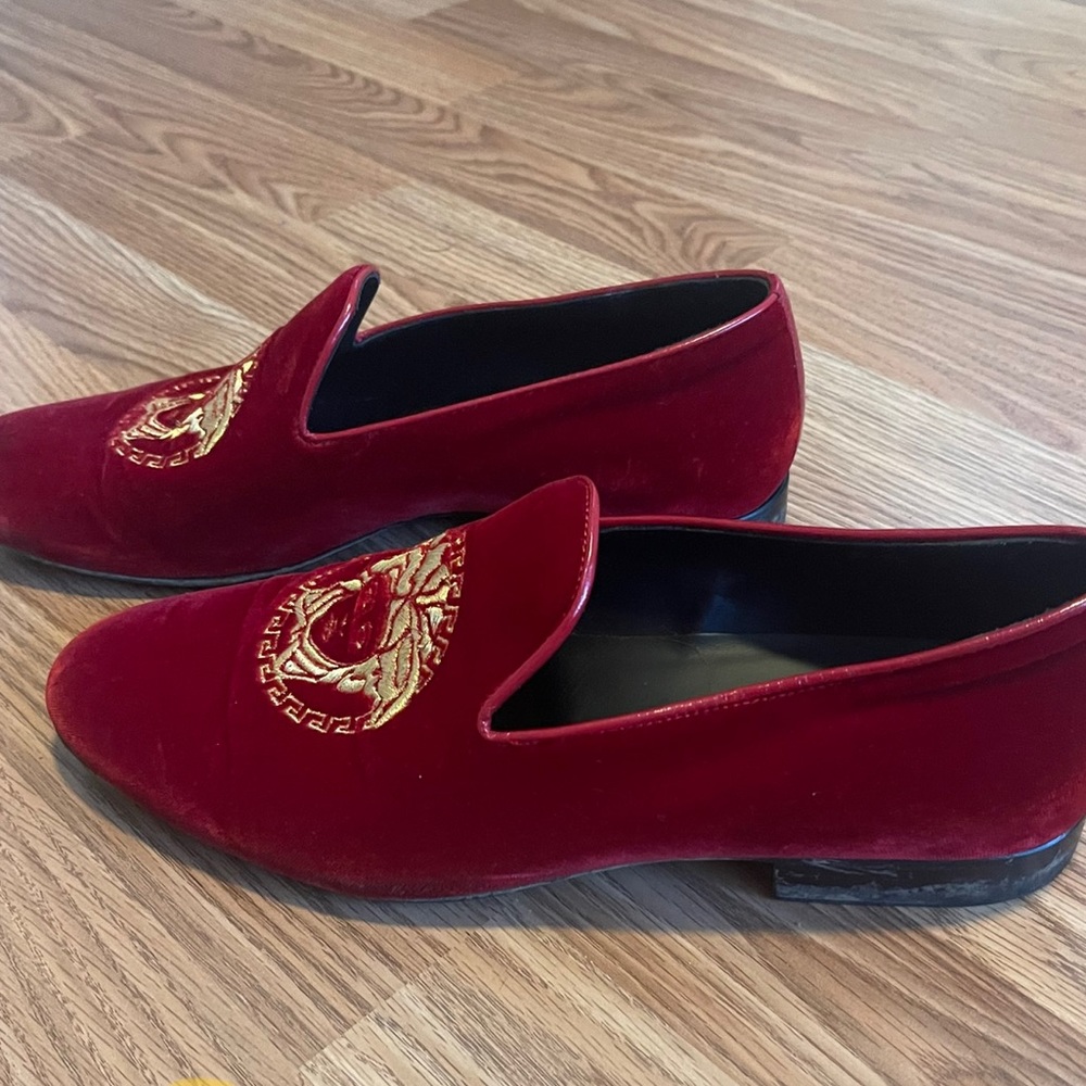Versace 41, in US 8